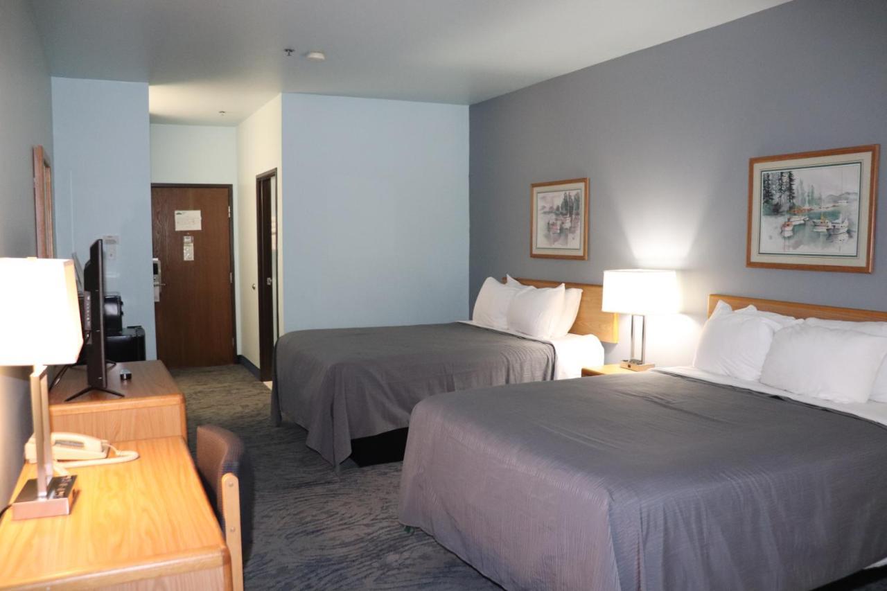 Bay Inn Тауас Сити Екстериор снимка