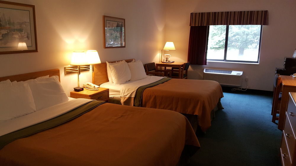 Bay Inn Тауас Сити Екстериор снимка